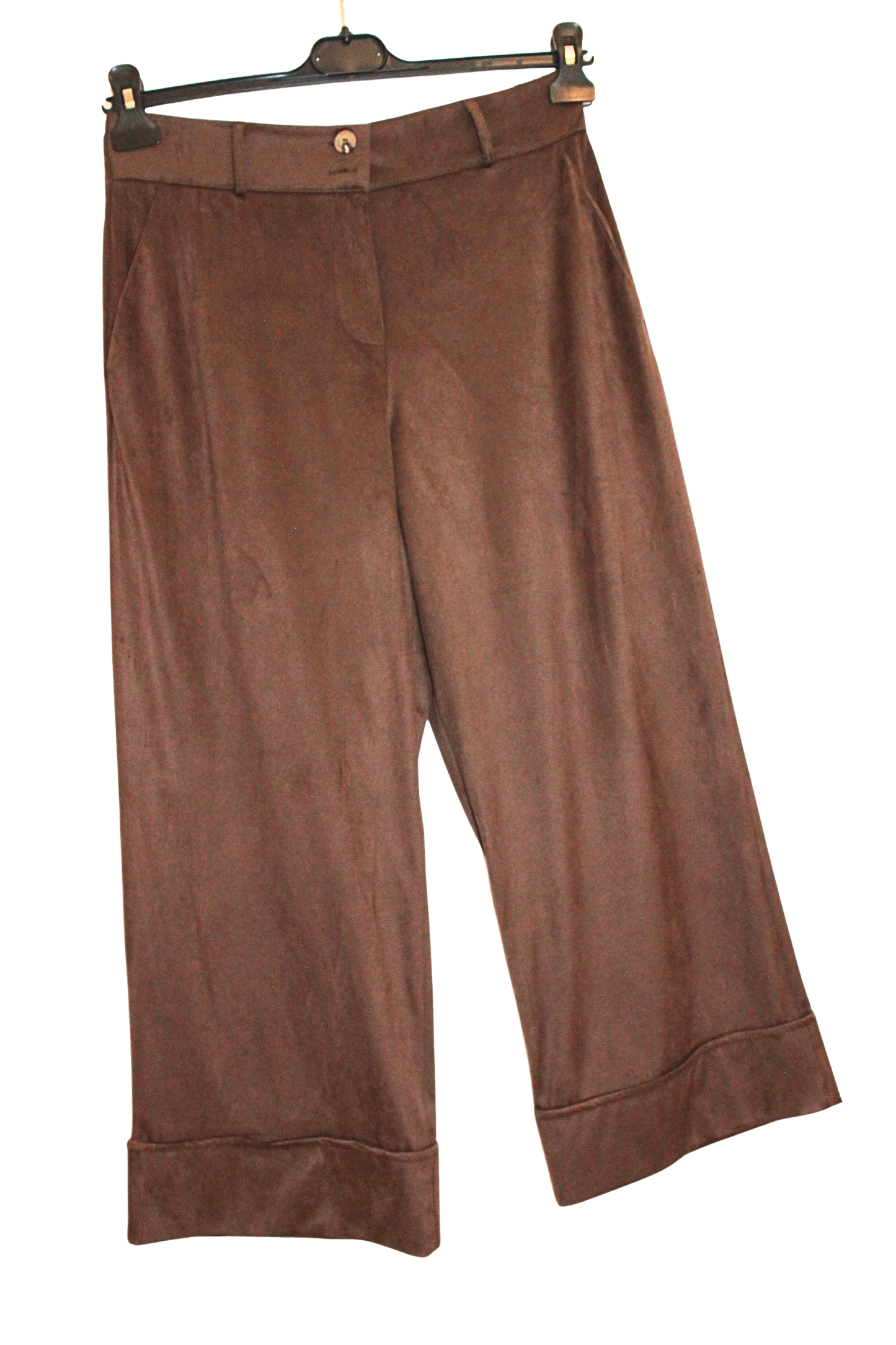 Pantalone Crop