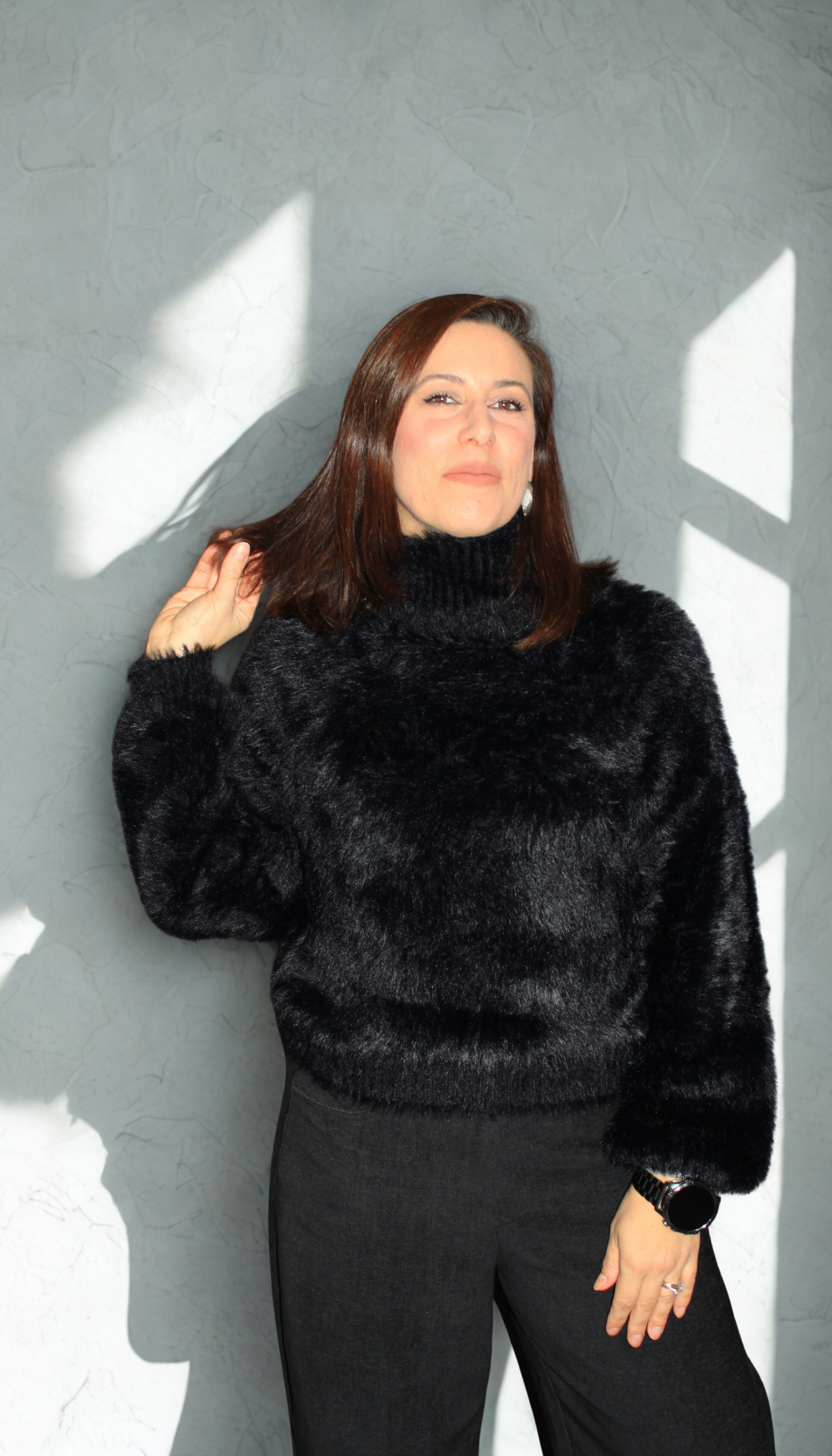 Maglione donna furry – morbido, caldo e chic