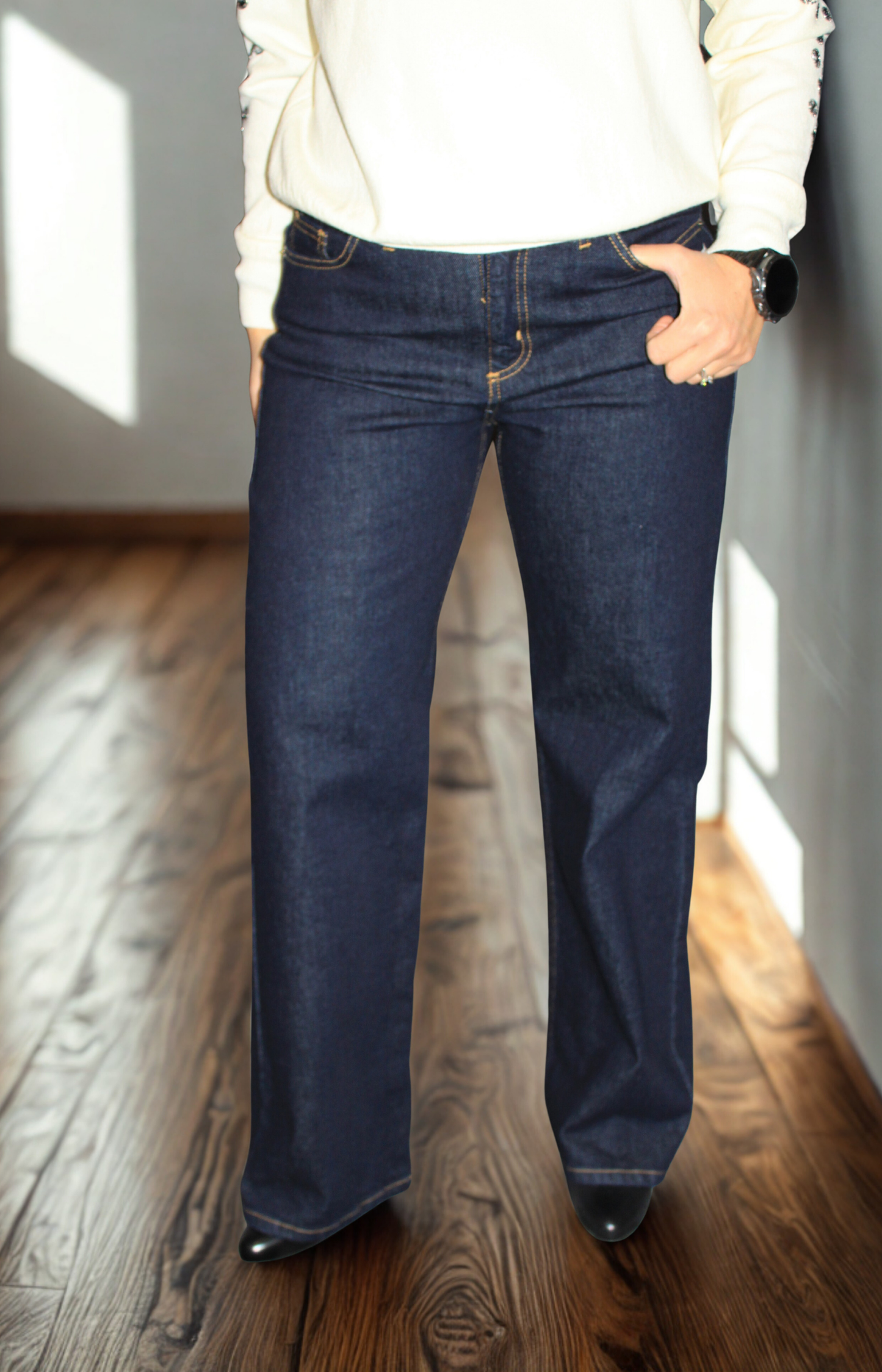 Jeans donna vita alta a gamba larga – comodi e chic