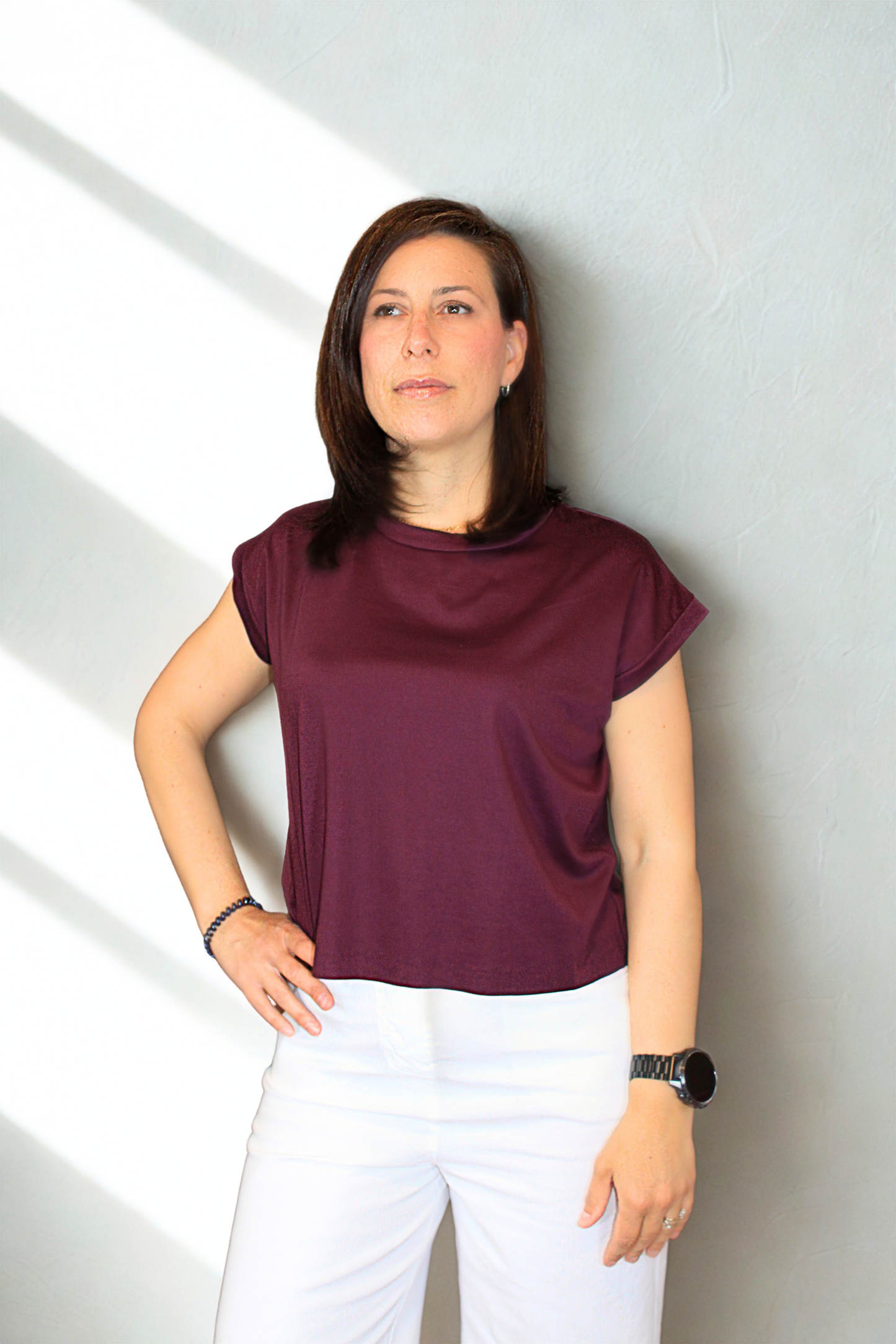 T-Shirt taglio vivo donna in cotone morbido e versatile - Peplo