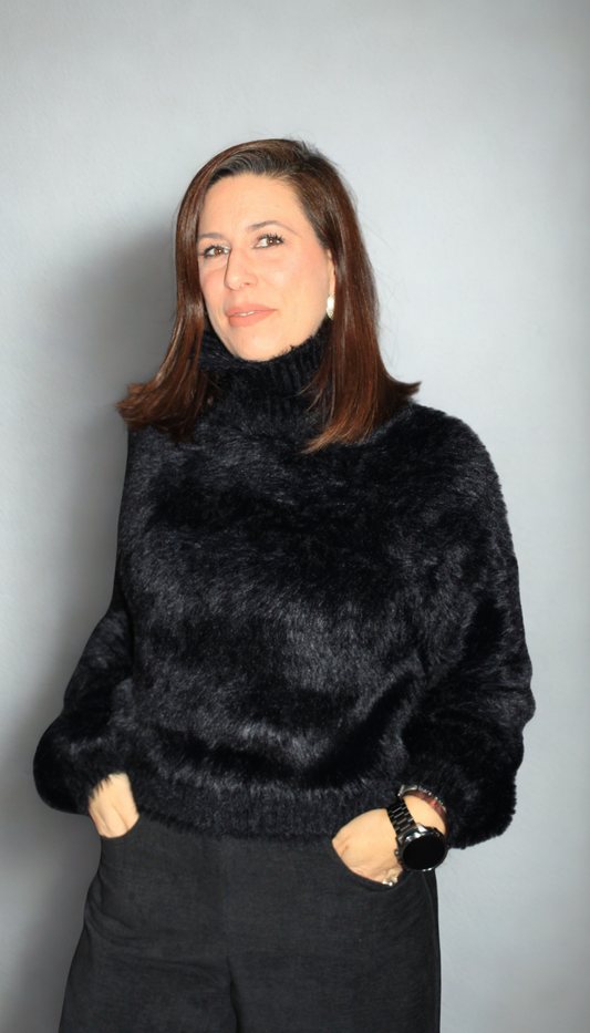 Maglione donna furry – morbido, caldo e chic